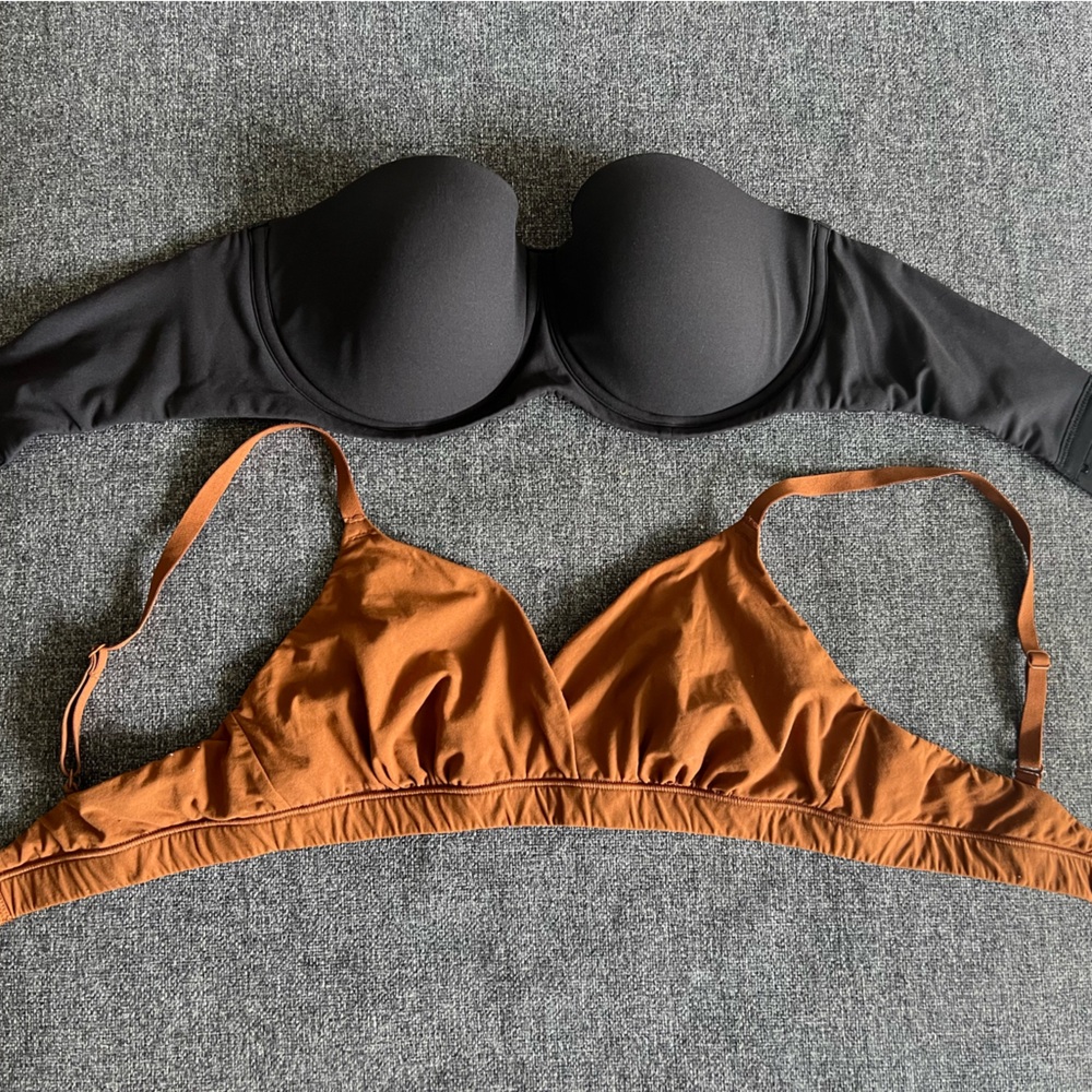 SKIMS Black bandeau Bra and Bralette